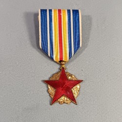 FRANCE MEDAILLE DES BLESSES GUERRE 1914-1918 1939-1945 MODELE SECOND TYPE